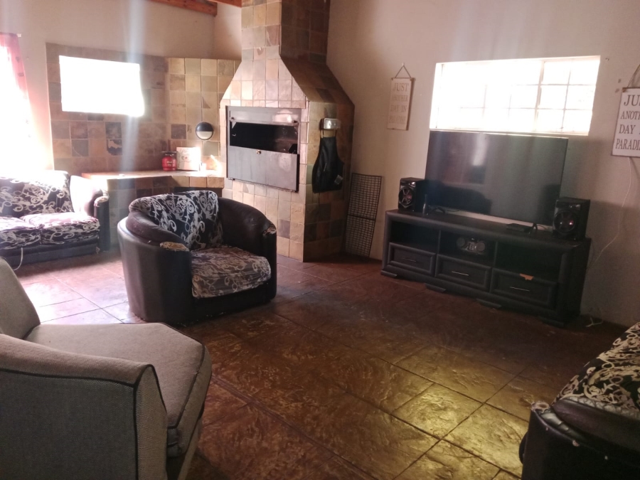 To Let 3 Bedroom Property for Rent in Kuruman Northern Cape